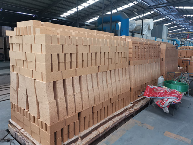 الطوب الحراري